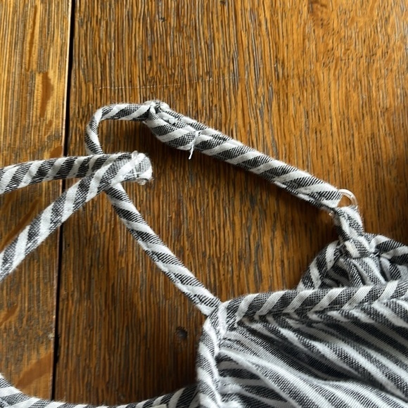 Beach Lunch Lounge Off Shoulder Stripe Top Adjustable Straps Size Large Ruffle - Picture 11 of 14